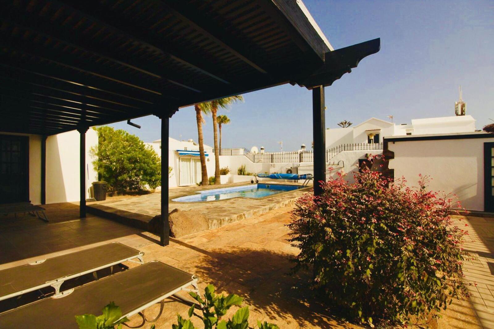 Luxury Villa Alfred Puerto del Carmen  Bagian luar foto